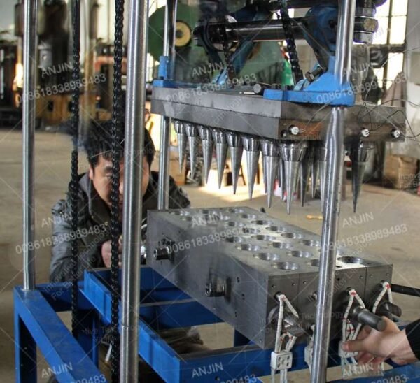 Semi-Automatic Ice Cream Cone Making Machine Wafer Cone Machine (AJ-WH32) - Image 5