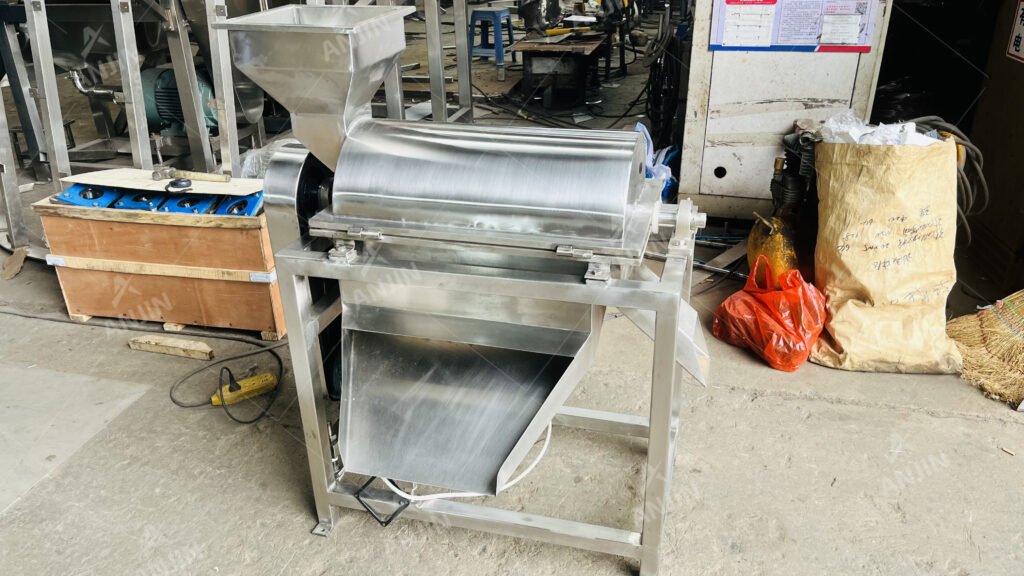 Tomato paste pulping machine